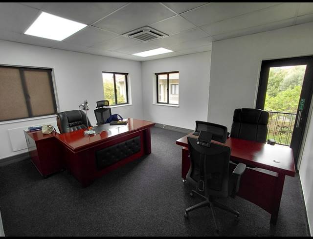 480M² OFFICE TO LET IN VORNA VALLEY